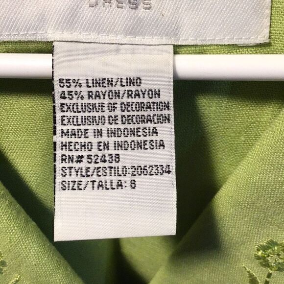 Blouse beautiful embroidered collar by Sag Harbor size 8 - Picture 2 of 6